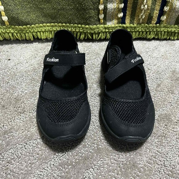 Black Lightweight Sporty Mary Jane Sneakers | Size 36 (Fits 35) | Velcro Strap - Picture 5 of 5